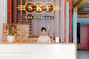 Sky Hotel - Bac Ninh