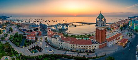 De Stefano Coffee and Hotel