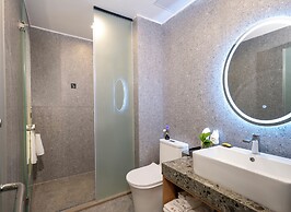 Yulong-Greenery Retreat