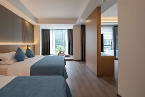 Yulong-Greenery Retreat