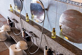 Tennen Onsen Ariston Hotel Oita