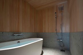 KUTSUROGI SAUNA and STAY