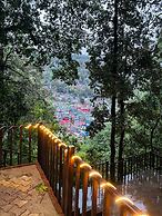 Cedar Woods - A Boutique Resort