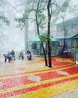 Cedar Woods - A Boutique Resort