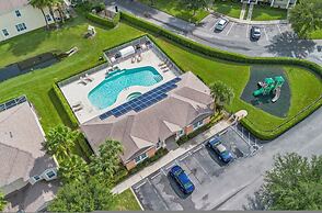 Peaceful 3BR Oasis Private Pool