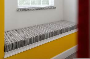 Peaceful 3BR Oasis Private Pool