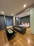 Platinum Suites By City Box