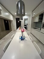 Platinum Suites By City Box