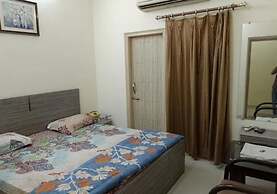 Goroomgo Royal Elite Inn Jalandhar