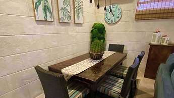 Have fun With the Whole Family at This Stylish Place With Smart Home F