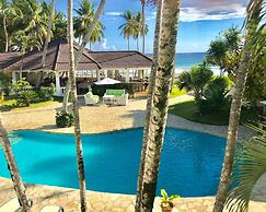 Room in Guest Room - Oceanfront Suite With Kitchenette Stunning Views 