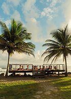 Room in Guest Room - Oceanfront Suite With Kitchenette Stunning Views 