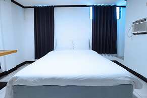 Bluewing Hotel Angeles powered by Cocotel