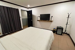 Bluewing Hotel Angeles powered by Cocotel