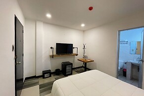 Bluewing Hotel Angeles powered by Cocotel