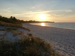 5 Star Holiday Home in Dronningmolle