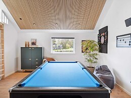 5 Star Holiday Home in Dronningmolle