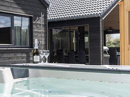 5 Star Holiday Home in Dronningmolle