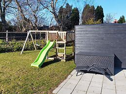 5 Star Holiday Home in Dronningmolle