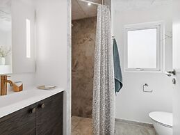 5 Star Holiday Home in Dronningmolle