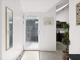 5 Star Holiday Home in Dronningmolle
