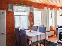 6 Person Holiday Home in Maloy