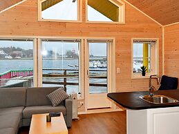 6 Person Holiday Home in Maloy