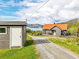 6 Person Holiday Home in Anneland