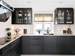 8 Person Holiday Home in Valldal