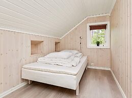 8 Person Holiday Home in Valldal