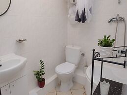 Stylish House in the Countryside 5 km From the sea