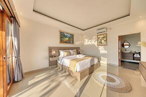 Kelingking Parama Resort