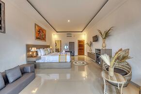 Kelingking Parama Resort