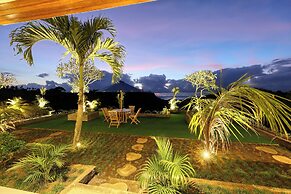 Kelingking Parama Resort