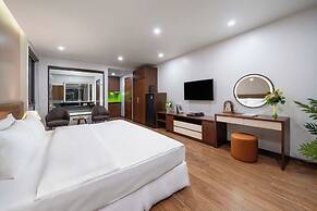 Marina Hotel