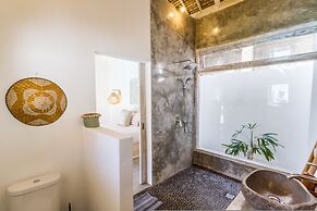 Villa Opaline by Alfred in Bali - Exquisite Architectural Villa With O