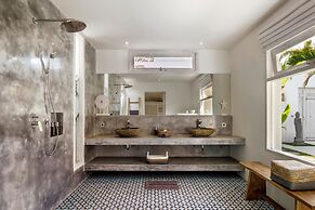 Villa Surga Blue by Alfred in Bali - Brand New 5 BR Pool Villa in the 