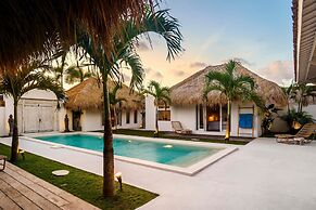 Villa Surga Blue by Alfred in Bali - Brand New 5 BR Pool Villa in the 