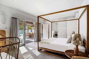 Villa Surga Blue by Alfred in Bali - Brand New 5 BR Pool Villa in the 