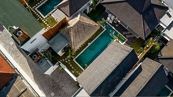 Villa Makena by Alfred in Bali - Stunning Tropical 6BD Villa Near the 