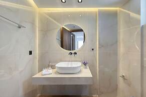 Four Horizons Luxury Villas