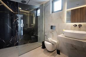 Four Horizons Luxury Villas