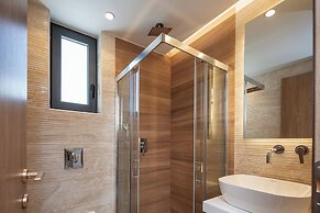 Four Horizons Luxury Villas