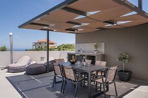 Four Horizons Luxury Villas