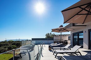 Four Horizons Luxury Villas