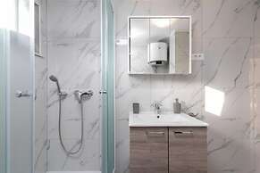 Sea View Apartment Doris