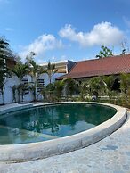 Palmhouse Boutique Hotel