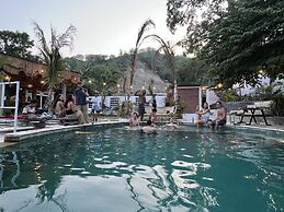 Palmhouse Boutique Hotel