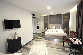 GULER PALAS İSTANBUL HOTEL