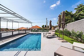 Luxury Retreat in Camara de Lobos